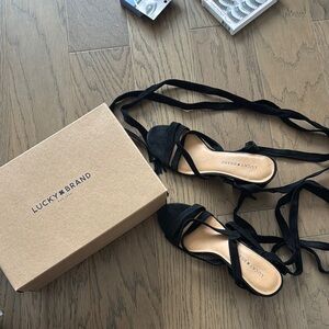 Lucky Brand Black Gladiator Sandals